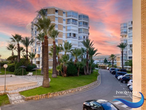 Piso en alquiler en playa Amerador