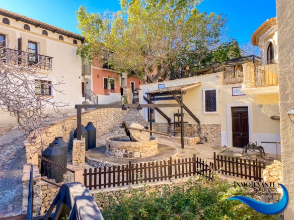 Alquiler  bungalow en Pueblo Acantilado