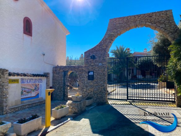 Alquiler  bungalow en Pueblo Acantilado
