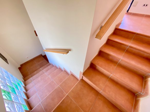 Chalet Independiente con Piscina y Jardines