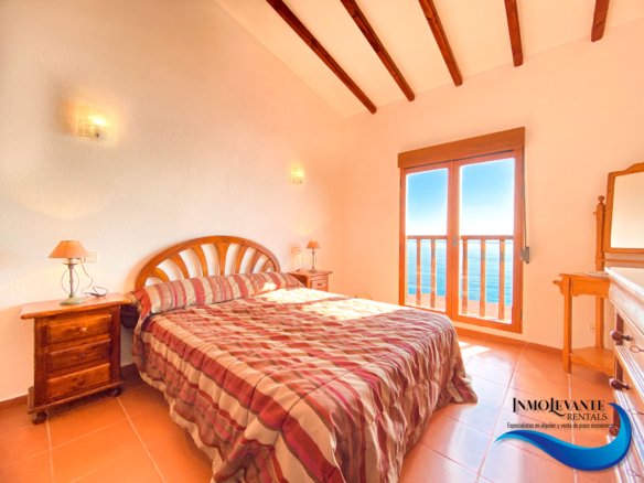 Alquiler  bungalow en Pueblo Acantilado