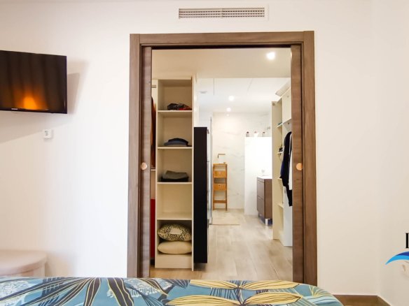 Villa en alquiler en El Campello con piscina privada y jardín – Ideal para vacaciones